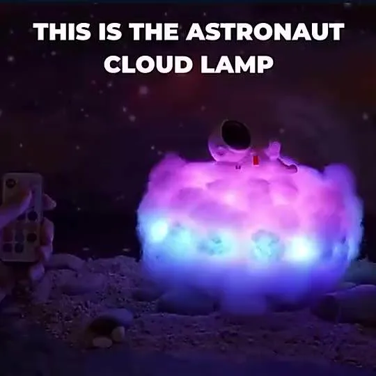 Nouvel astronaute spécial de nuages ​​colorés avec la veilleuse de LED d'enfants d'effet d'arc-en-ciel